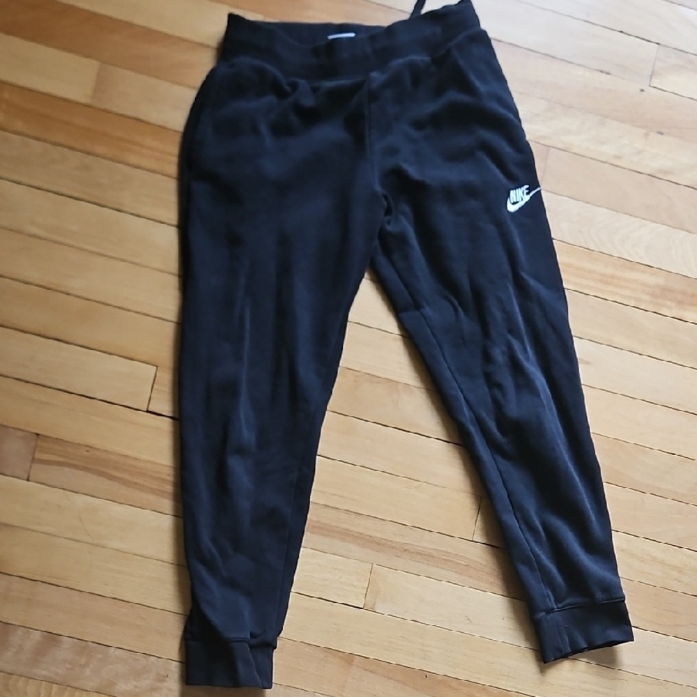 Kids Nike Black Jogger Pants